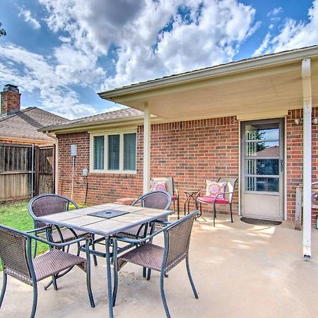 Lubbock Home With Deck And Yard - 8 Miles To Ttu! Buitenkant foto