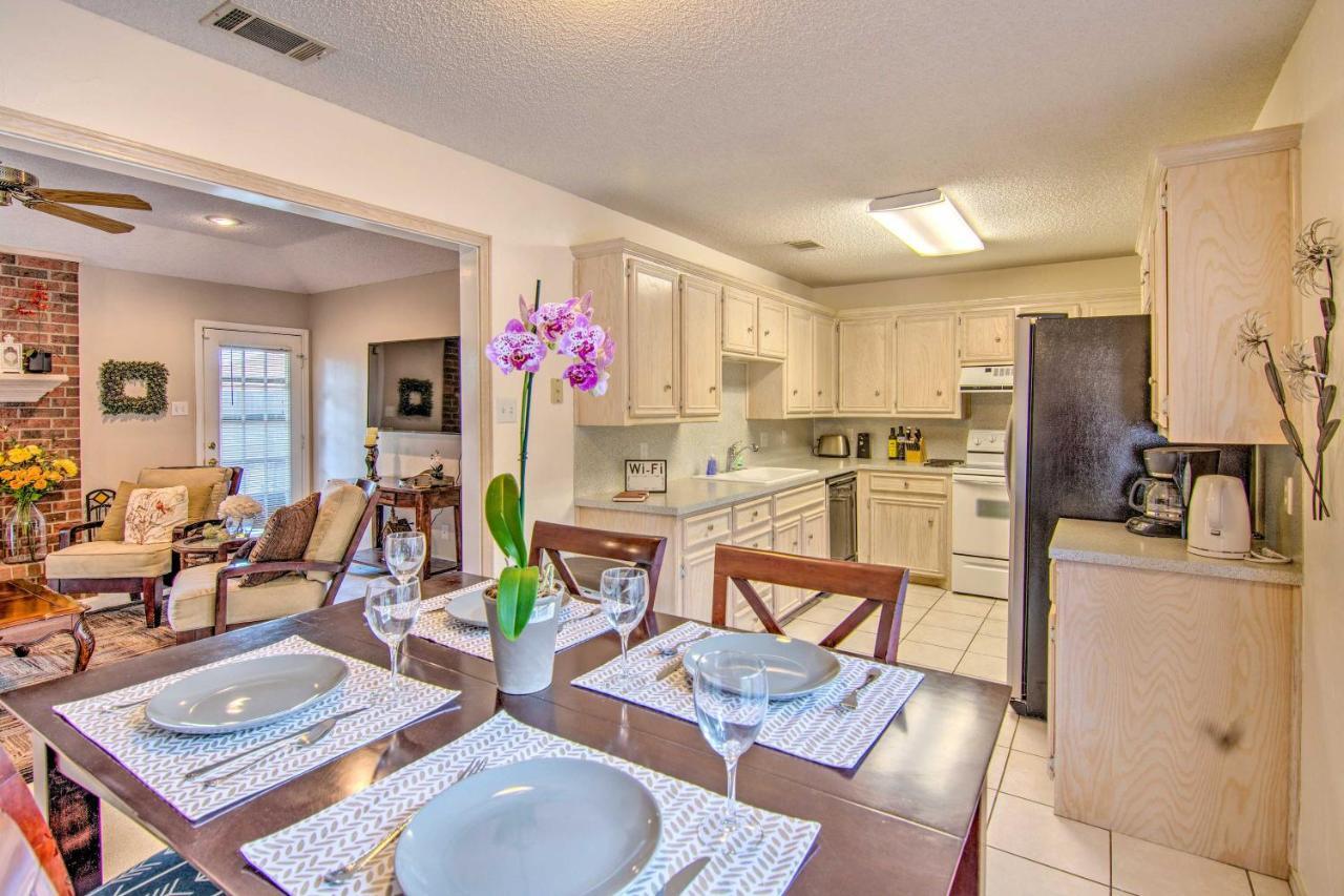 Lubbock Home With Deck And Yard - 8 Miles To Ttu! Buitenkant foto