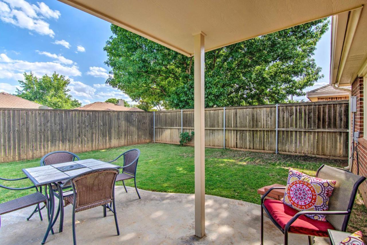 Lubbock Home With Deck And Yard - 8 Miles To Ttu! Buitenkant foto